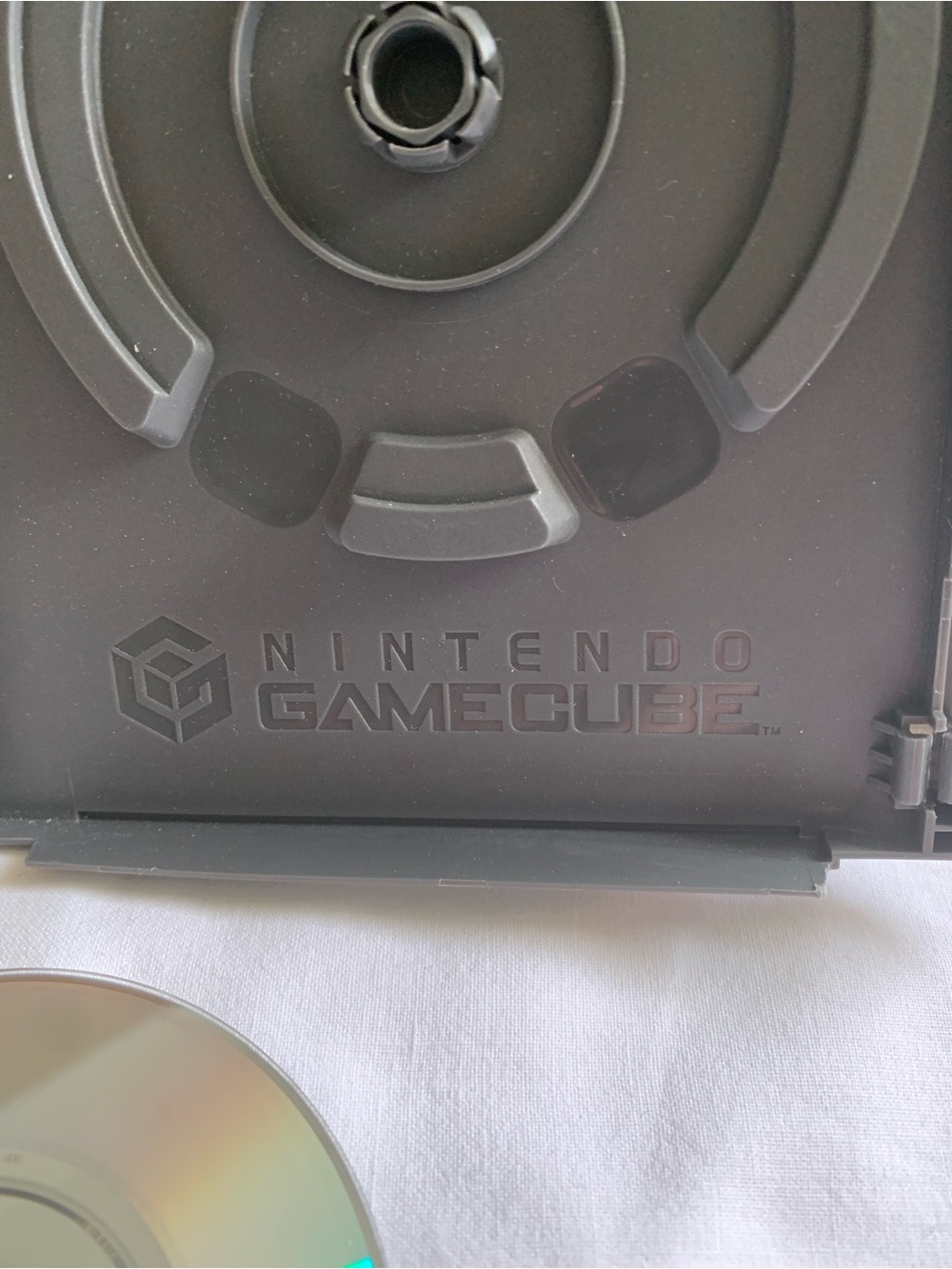Nintendo GameCube The Incredibles Video Game, Rated T for Teen - Picture 6 of 7